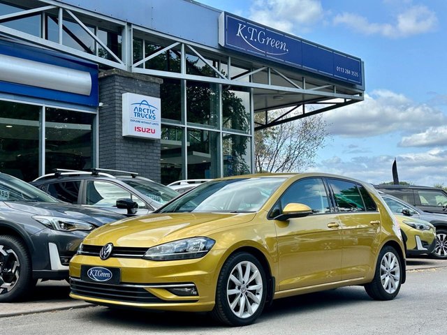View our VOLKSWAGEN GOLF