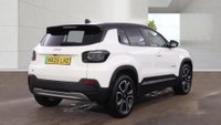 USED 2025 25 JEEP Avenger 54kWh e-Summit SUV 5dr Electric Auto (156 ps)+2 KEYS+1 OWNER FROM NEW+MEDIA+HISTORY+PARK CONTROL WITH CAMERA+DIGITAL DASH+BLUETOOTH+APPS+HEATED SEATS+DAB+18