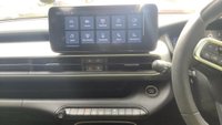 USED 2025 25 JEEP Avenger 54kWh e-Summit SUV 5dr Electric Auto (156 ps)+2 KEYS+1 OWNER FROM NEW+MEDIA+HISTORY+PARK CONTROL WITH CAMERA+DIGITAL DASH+BLUETOOTH+APPS+HEATED SEATS+DAB+18