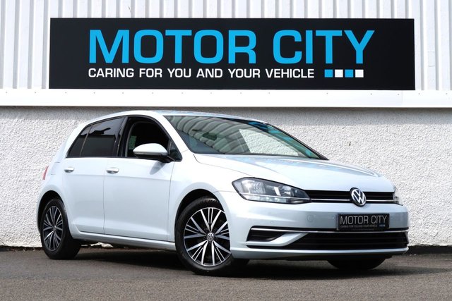 View our VOLKSWAGEN GOLF