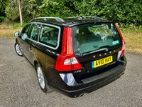 USED 2010 10 VOLVO V70 2.4 D5 SE Estate 5dr Diesel Geartronic Euro 5 (205 ps) RETIRED GENTLEMAN OWNER SINCE FEB 2015//X18 SERVICE HISTORY STAMPS //CAMBELT RENEWED @76,000 MILES//FULL BLACK LEATHER HEATED SEATS//CRUISE CONTROL//HEADLIGHT WASHERS//ROOF-RAILS\\\\PART EXCHANGE TO CLEAR\\\\ (205 ps) RETIRED GENTLEMAN OWNER SINCE FEB 2015//X18 SERVICE HISTORY STAMPS //CAMBELT RENEWED @76,000 MILES//FULL BLACK LEATHER HEATED SEATS//CRUISE CONTROL//HEADLIGHT WASHERS//ROOF-RAILS//PART EXCHANGE TO CLEAR