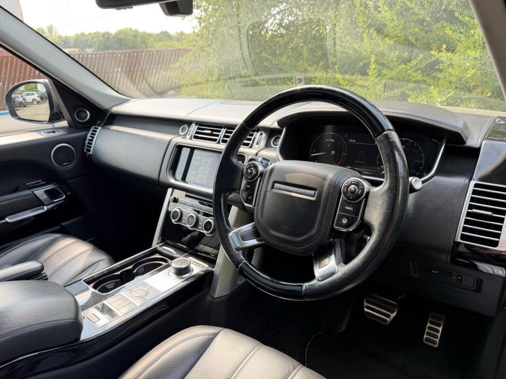 USED 2013 63 LAND ROVER RANGE ROVER 4.4 SD V8 Autobiography SUV 5dr Diesel Auto 4WD Euro 5 (339 ps) FSH, 2KEYS, R/ENTERTAINMENT