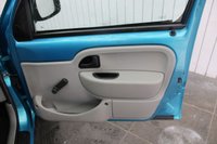 USED 2009 09 RENAULT KANGOO 1.6 16v Authentique MPV 5dr Petrol Automatic (190 g/km, 95 bhp) MOT UNTIL FEB 2027