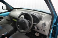 USED 2009 09 RENAULT KANGOO 1.6 16v Authentique MPV 5dr Petrol Automatic (190 g/km, 95 bhp) MOT UNTIL FEB 2027
