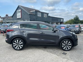 View our KIA SPORTAGE
