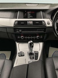 USED 2016 66 BMW 5 SERIES 2.0 520d SE Auto Euro 6 (s/s) 4dr Â£35TAX|REV CAM|HTD STS|WARRNTY