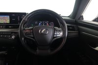 USED 2021 21 LEXUS ES 2.5 300h E-CVT Euro 6 (s/s) 4dr Sunroof, Reverse Camera,