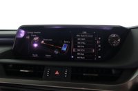 USED 2021 21 LEXUS ES 2.5 300h E-CVT Euro 6 (s/s) 4dr Sunroof, Reverse Camera,