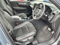 USED 2020 70 VOLVO XC40 1.5 T3 R-Design Auto Euro 6 (s/s) 5dr Glass roof - only 15900 miles
