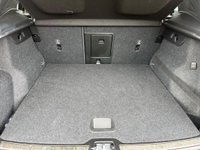 USED 2020 70 VOLVO XC40 1.5 T3 R-Design Auto Euro 6 (s/s) 5dr Glass roof - only 15900 miles