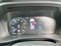 USED 2020 70 VOLVO XC40 1.5 T3 R-Design Auto Euro 6 (s/s) 5dr Glass roof - only 15900 miles