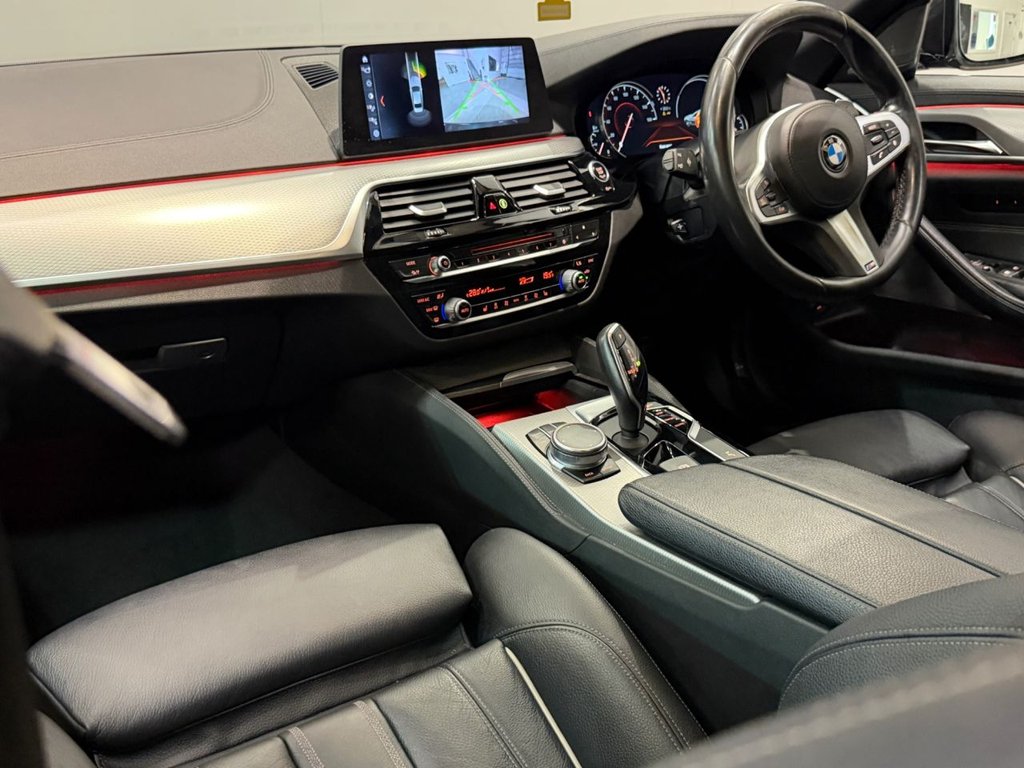 USED 2017 17 BMW 5 SERIES 3.0 530d M Sport Saloon 4dr Diesel Auto Euro 6 (s/s) (265 ps) 