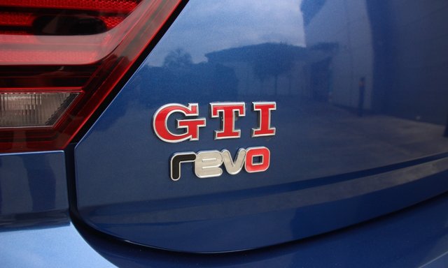 View our VOLKSWAGEN POLO