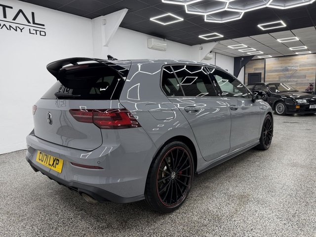 View our VOLKSWAGEN GOLF