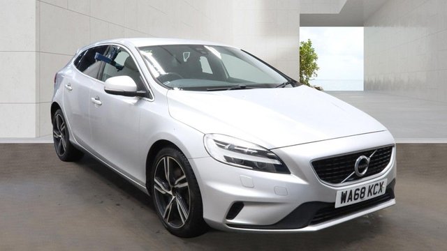2018 68 VOLVO V40 1.5 T3 GPF R-Design Pro Hatchback 5dr Petrol Auto Euro 6 (s/s) (152 ps) 