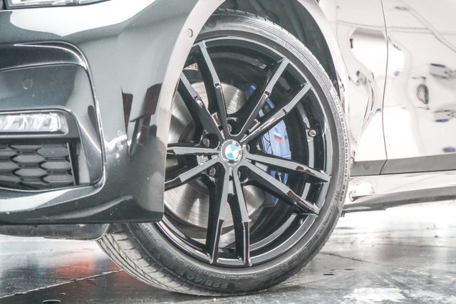 View our BMW 3 SERIES