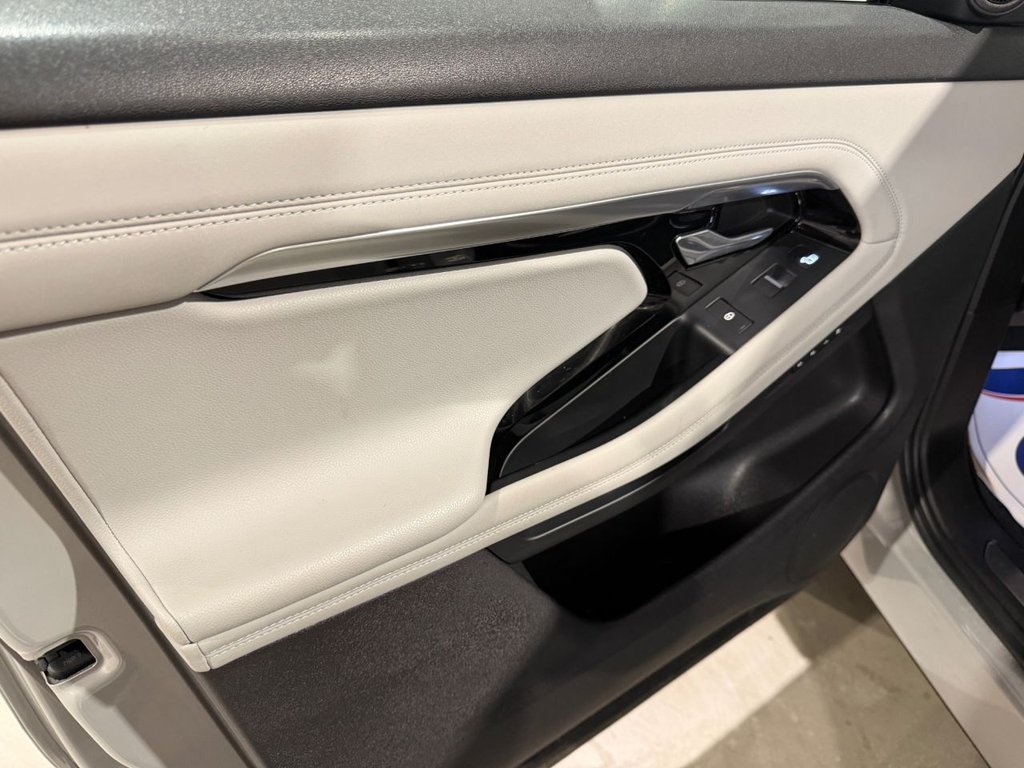 USED 2019 69 LAND ROVER RANGE ROVER EVOQUE 2.0 D180 R-Dynamic SE SUV 5dr Diesel Auto 4WD Euro 6 (s/s) (180 ps) 