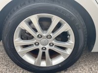 USED 2012 62 KIA CEED 1.4 2 Hatchback 5dr Petrol Manual Euro 5 (98 bhp) LOW MILES + LOW INSURANCE + CRUISE + SENSORS + FSH + AC