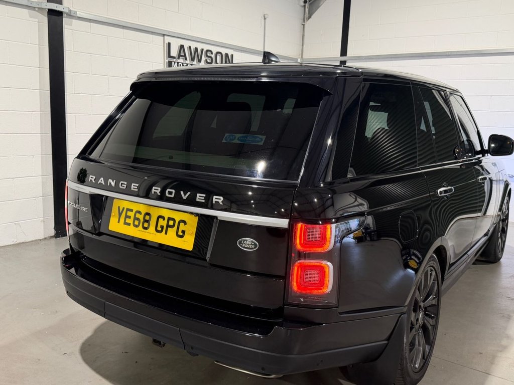 USED 2018 68 LAND ROVER RANGE ROVER 3.0 SD V6 Vogue SE SUV 5dr Diesel Auto 4WD Euro 6 (s/s) (275 ps) 