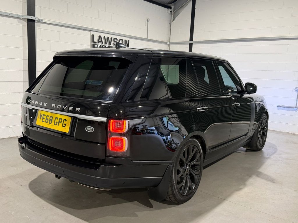 USED 2018 68 LAND ROVER RANGE ROVER 3.0 SD V6 Vogue SE SUV 5dr Diesel Auto 4WD Euro 6 (s/s) (275 ps) 