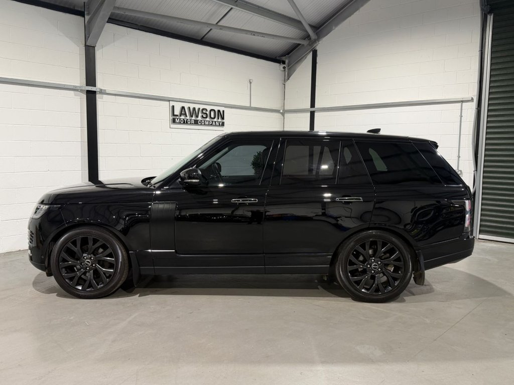 USED 2018 68 LAND ROVER RANGE ROVER 3.0 SD V6 Vogue SE SUV 5dr Diesel Auto 4WD Euro 6 (s/s) (275 ps) 