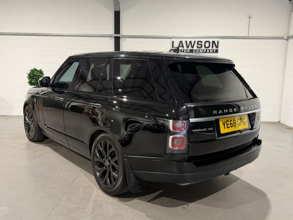 USED 2018 68 LAND ROVER RANGE ROVER 3.0 SD V6 Vogue SE SUV 5dr Diesel Auto 4WD Euro 6 (s/s) (275 ps) 