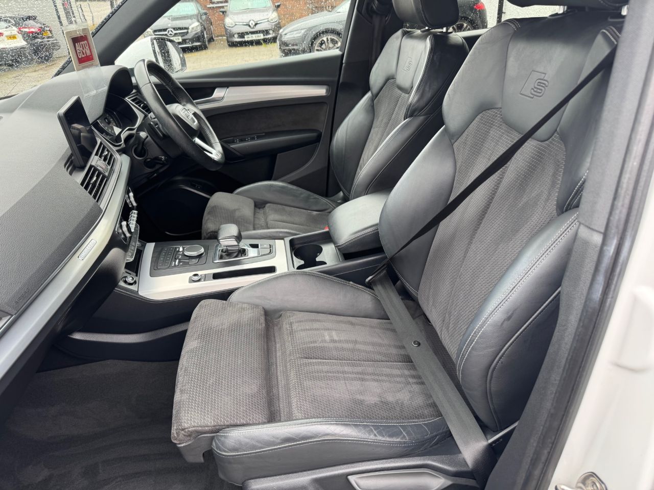2018 AUDI Q5 S Line - vehicle photo 23 for sale on PureCar