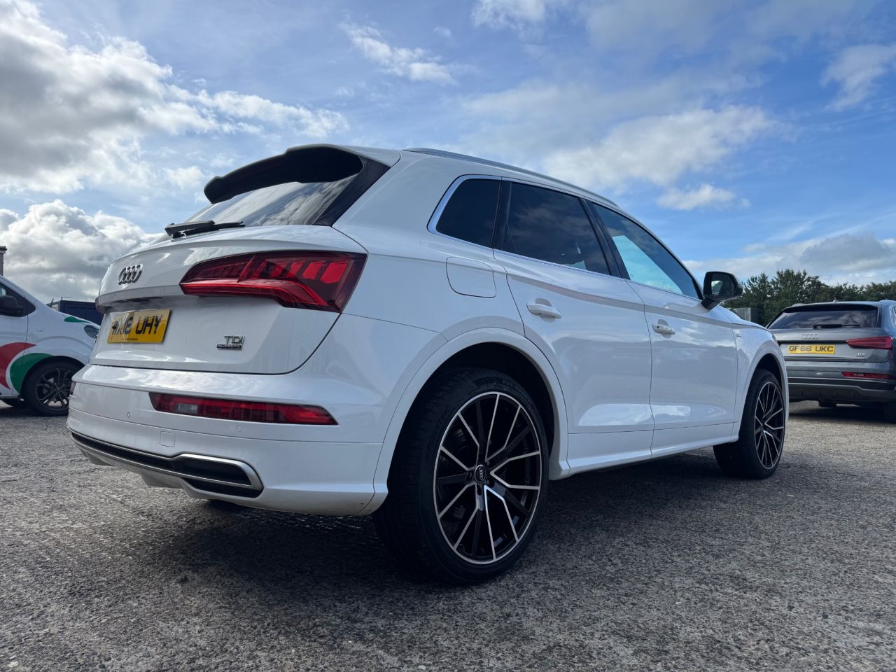 2018 AUDI Q5 S Line - vehicle photo 4 for sale on PureCar