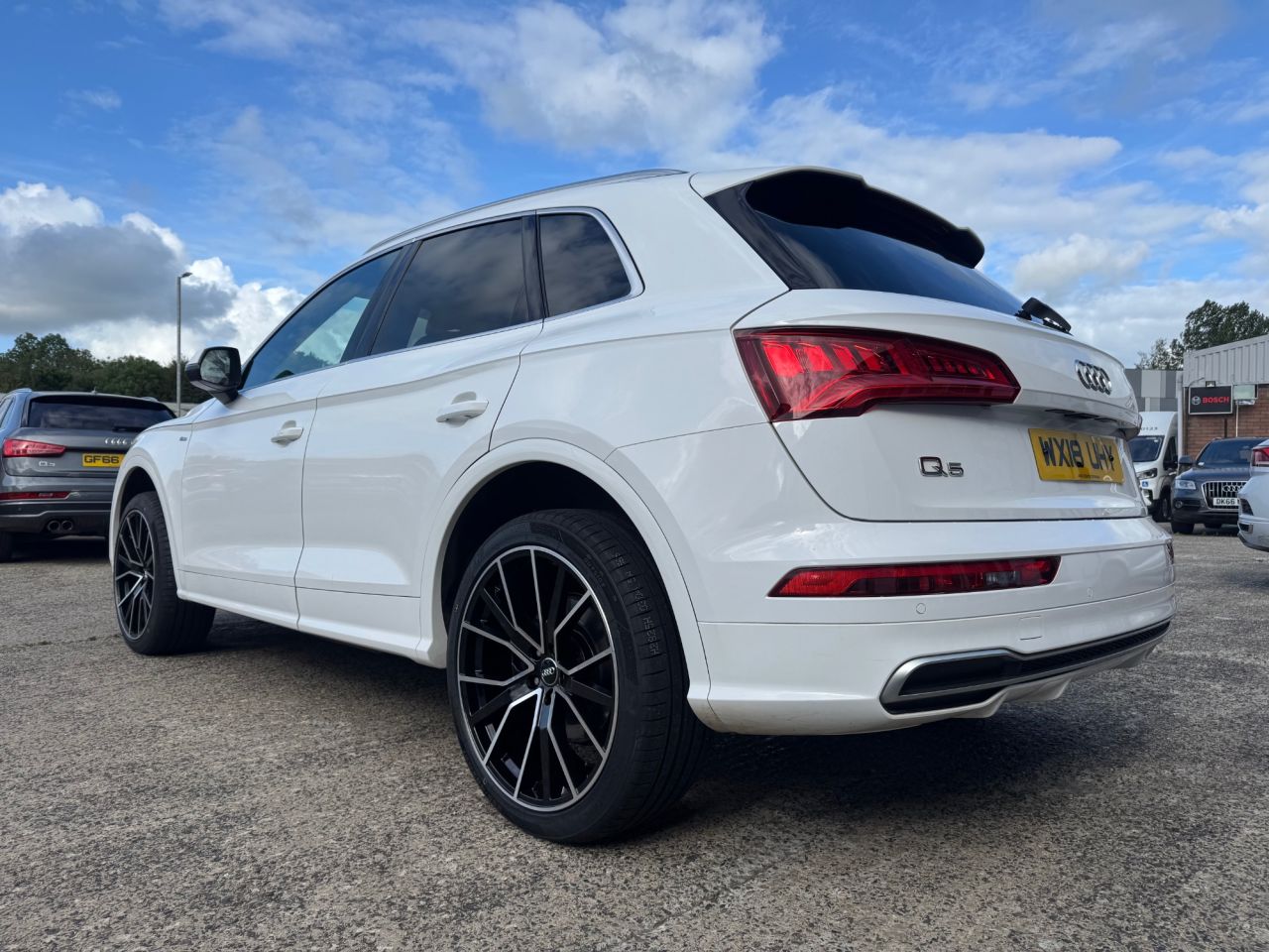 2018 AUDI Q5 S Line - vehicle photo 5 for sale on PureCar