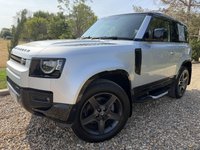 USED 2022 72 LAND ROVER DEFENDER 90 3.0 D250 MHEV X-Dynamic SE SUV 3dr Diesel Auto 4WD Euro 6 (s/s) (250 ps) TWO TONE LEATHER, DAB RADIO