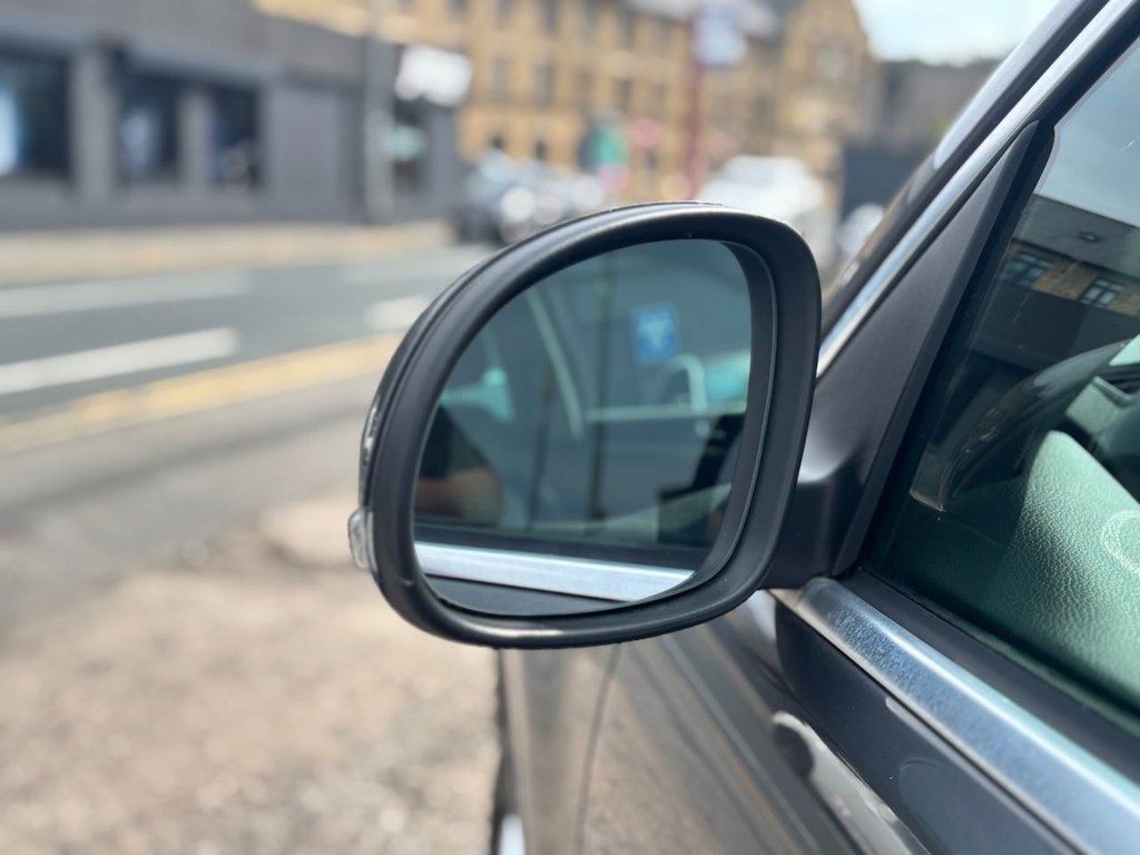 2014 Volkswagen Tiguan — image 9