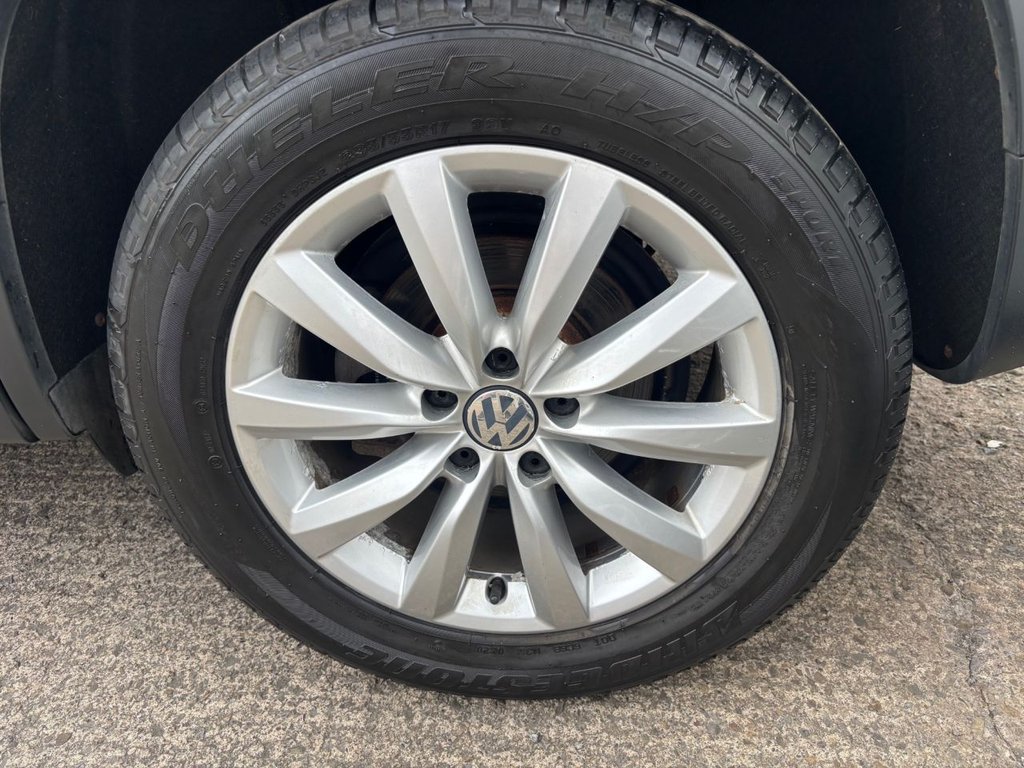 2014 Volkswagen Tiguan — image 14