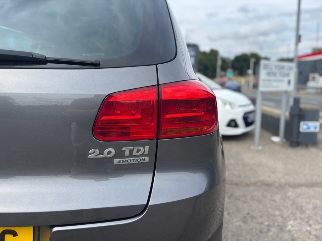 2014 Volkswagen Tiguan — image 27