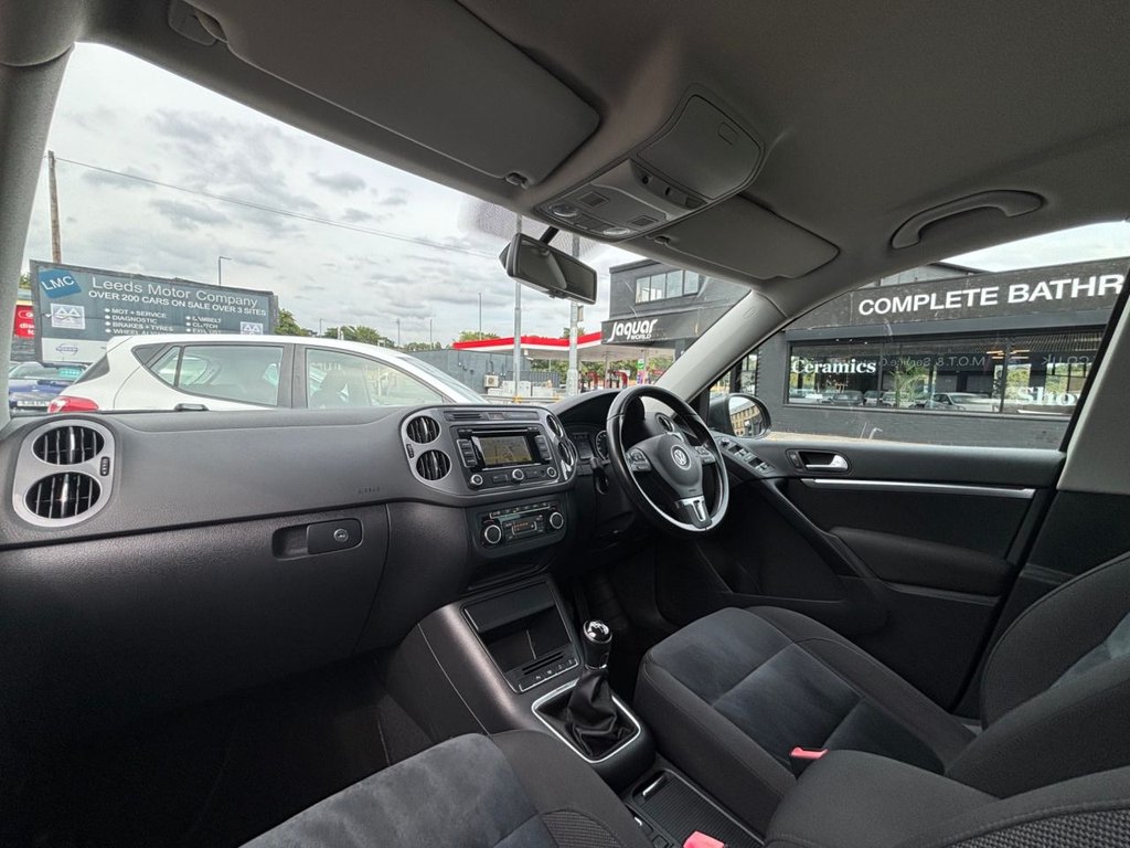2014 Volkswagen Tiguan — image 45
