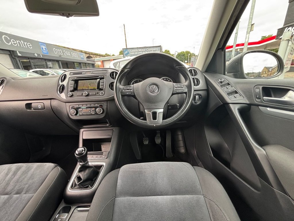 2014 Volkswagen Tiguan — image 49