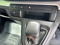 USED 2021 21 TOYOTA PROACE VERSO 1.5D Shuttle Medium MPV 5dr Diesel Manual MWB Euro 6 (s/s) (9 Seat) (120 ps) NAV + CARPLAY + ULEZ + 6-SPEED + 9 SEATER