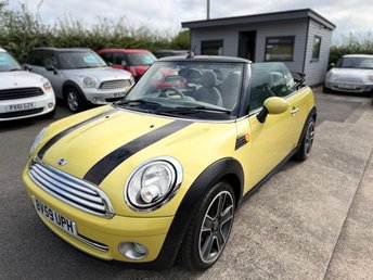 2009 MINI CONVERTIBLE 1.6 Cooper Convertible 2dr Petrol Manual Euro 4 (120 ps) £3495.00