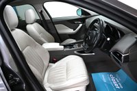 USED 2016 66 JAGUAR F-PACE 2.0 D180 Portfolio SUV 5dr Diesel Auto AWD Euro 6 (s/s) (180 ps) +FREE 6 MONTHS NATIONWIDE WARRANTY+