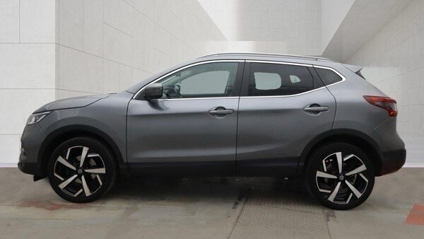 USED 2019 69 NISSAN QASHQAI 1.3 DIG-T Tekna SUV 5dr Petrol Manual Euro 6 (s/s) (160 ps) 