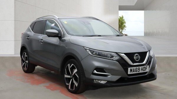 USED 2019 69 NISSAN QASHQAI 1.3 DIG-T Tekna SUV 5dr Petrol Manual Euro 6 (s/s) (160 ps) 