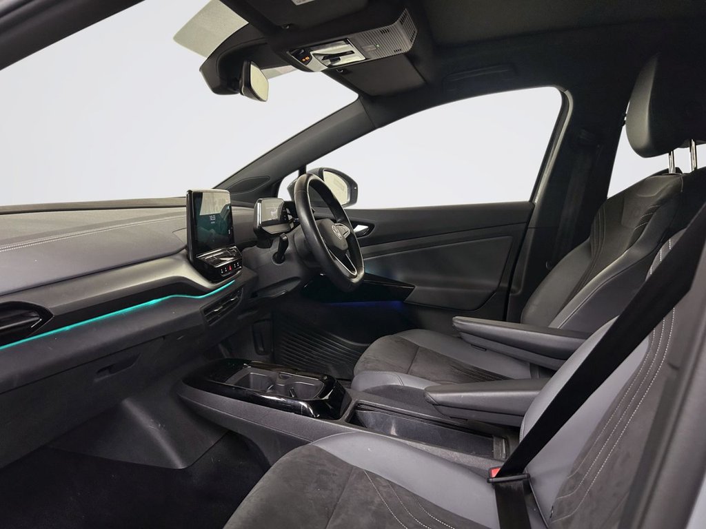 2023 Volkswagen ID.4 — image 8