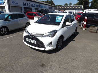 2015 TOYOTA YARIS