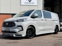 USED 2025 25 FORD TRANSIT CUSTOM 2.5 320 Duratec 11.8kWh LIMITED 6 Seater Combi Van Double Cab 5dr Petrol Plug-in Hybrid Auto L2 H1 Euro 6 (232 ps) ***  NO VAT  *** NO VAT / ONLY 3K MILES / LONG WHEELBASE / 6 SEATER COMBI DAY VAN
