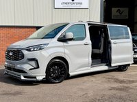 USED 2025 25 FORD TRANSIT CUSTOM 2.5 320 Duratec 11.8kWh LIMITED 6 Seater Combi Van Double Cab 5dr Petrol Plug-in Hybrid Auto L2 H1 Euro 6 (232 ps) ***  NO VAT  *** NO VAT / ONLY 3K MILES / LONG WHEELBASE / 6 SEATER COMBI DAY VAN