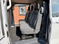 USED 2025 25 FORD TRANSIT CUSTOM 2.5 320 Duratec 11.8kWh LIMITED 6 Seater Combi Van Double Cab 5dr Petrol Plug-in Hybrid Auto L2 H1 Euro 6 (232 ps) ***  NO VAT  *** NO VAT / ONLY 3K MILES / LONG WHEELBASE / 6 SEATER COMBI DAY VAN