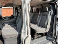 USED 2025 25 FORD TRANSIT CUSTOM 2.5 320 Duratec 11.8kWh LIMITED 6 Seater Combi Van Double Cab 5dr Petrol Plug-in Hybrid Auto L2 H1 Euro 6 (232 ps) ***  NO VAT  *** NO VAT / ONLY 3K MILES / LONG WHEELBASE / 6 SEATER COMBI DAY VAN