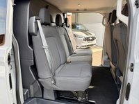 USED 2025 25 FORD TRANSIT CUSTOM 2.5 320 Duratec 11.8kWh LIMITED 6 Seater Combi Van Double Cab 5dr Petrol Plug-in Hybrid Auto L2 H1 Euro 6 (232 ps) ***  NO VAT  *** NO VAT / ONLY 3K MILES / LONG WHEELBASE / 6 SEATER COMBI DAY VAN