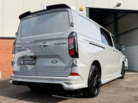USED 2025 25 FORD TRANSIT CUSTOM 2.5 320 Duratec 11.8kWh LIMITED 6 Seater Combi Van Double Cab 5dr Petrol Plug-in Hybrid Auto L2 H1 Euro 6 (232 ps) ***  NO VAT  *** NO VAT / ONLY 3K MILES / LONG WHEELBASE / 6 SEATER COMBI DAY VAN