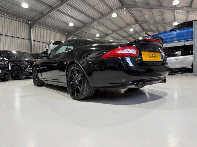 View our JAGUAR XKR