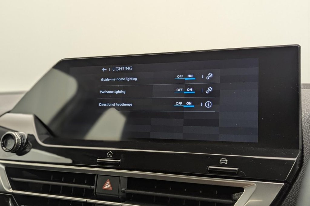 USED 2023 23 CITROEN C4 1.2 PureTech Sense Hatchback 5dr Petrol Manual Euro 6 (s/s) (100 ps) Car Play, 18" Alloys, Sensors